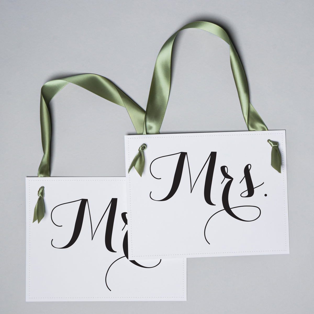 Mr. & Mrs. Chair Banners, Set of 2