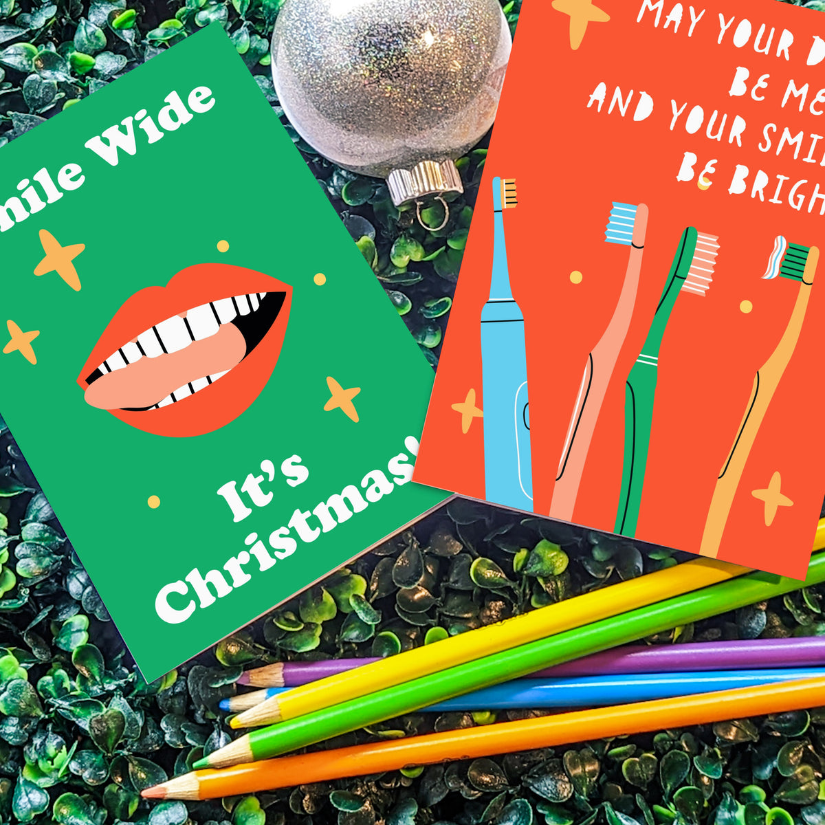 Card dental Christmas set with phrases including "Flossing Through the Snow" and "May Your Smiles Be Bright."
