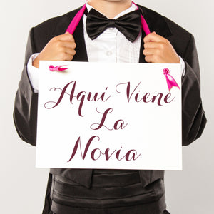 Aquí Viene La Novia Spanish Sign